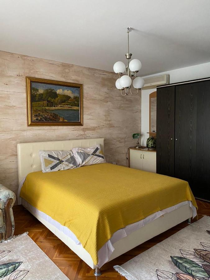 Guest House Cvoro 헤르섹 외부 사진