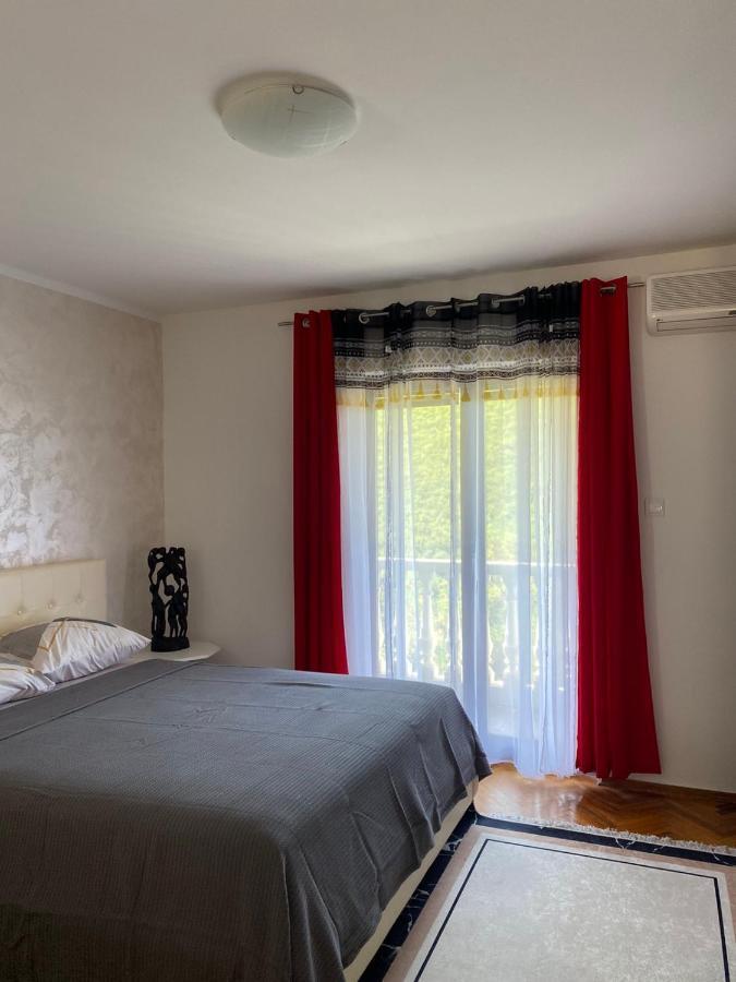 Guest House Cvoro 헤르섹 외부 사진